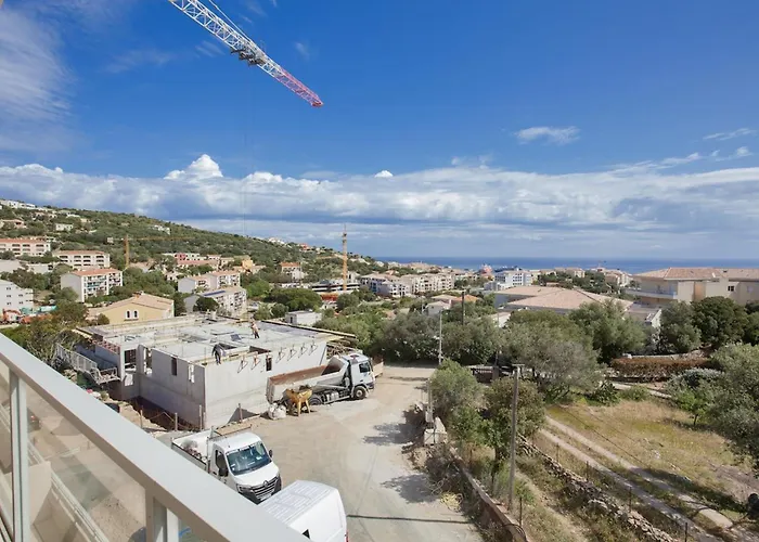 Casa Liblue LʼÎle-Rousse