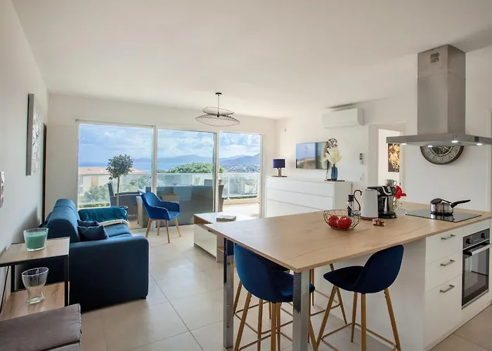 Casa Liblue * LʼÎle-Rousse